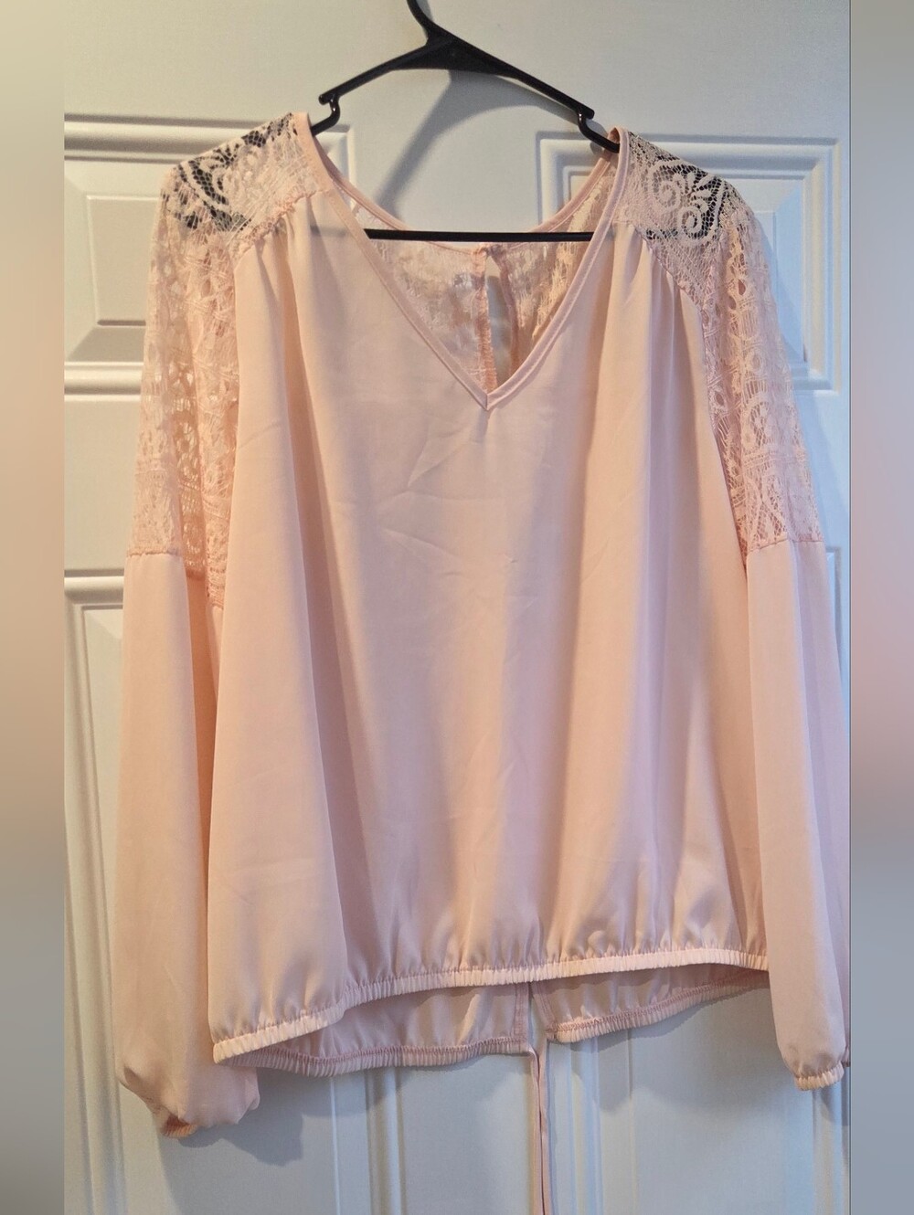NWT Reitman's Blush Pink Lace Shoulder V-Neck Peasant Blouse XL